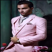 Nowy projekt Pink Groom Tuxedos High Quality Man Suit Nottch Lapel Center Vent Men Business Prom BlazerjacketPantstieves2932499