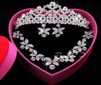 New Shinny Luxury Headpieces Conjuntos de jóias Crystal Wedding Dress Crown Brincos Colar Tiaras Moda Moda Acesso3169152