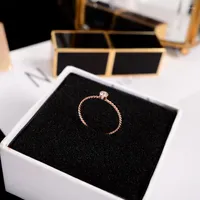 Cluster Rings YUN RUO 316 L Titanium Steel Jewelry Pave Mosaic Zircon Winding Ring Weeding Anniversary Rose Gold Fashion Woman Gift Never