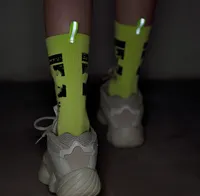 Mens Fashion Terry Sock Street Hip-Hop Arrow Warning Line Socks Heel Calibration Reflective Trendy Men's and Women's Bunching Socks