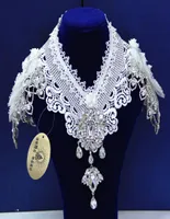 Impresionante cadena de hombro barata Apliques de encaje de cuello alto Noble Cristal Collar de novia Temperamento accesorios para bodas 8450954