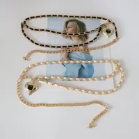 Les ceintures de chaîne de taille féminine Fashi aiment le cœur de décoration de pendentif pour la chaîne de concepteurs