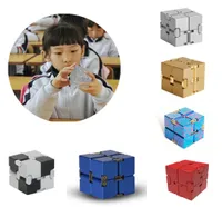 البيع بالتجزئة 21 ألوان Liaodays Alloy Infinite Magic Cube Artifact Artifact Creative Grudbling Toy Flip Pocket Box Toy1445542