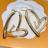 Earring Designer Jewelry Luxury Womens Classic Love Hoop Earrings Fashion Style Studs Gold Plated Stud Brand Earrings for Women Girls