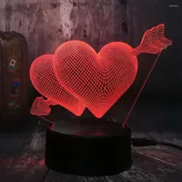 Nattljus älskar romantisk 3d pil genom hjärtlys Light Desk Lamp Wedding Bedroom Decor Lovers Par Sweetheart