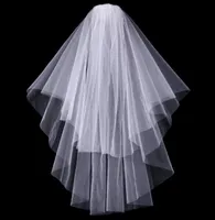 Дешевая изысканная короткая свадебная вуаль сетки Twolayer Shart Sward вуаль с расчесыванием кончика пальца.