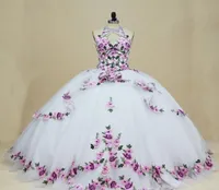 2022 Elegante lila lilas flores estampadas vestidos de quinceanera halter cuello de llavero tul boade larga dulce 15 16 CH2448111