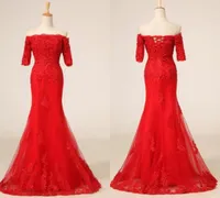 Prachtige rode jurk uit schouder halve mouw Chinese prom feestjurken cheongsam sweep trein kant en tule met appliques3395763