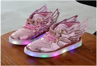 Luminous Sneakers Kids Shoes For Boys Girls Led Shoes Children Sport Flashing Lights Glowing Glitter Casual Baby Wing Flat Boots C9513262