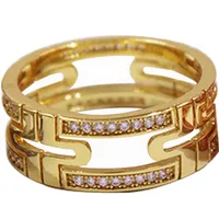 Nouveau style Bulgarian Anneaux Men Woman Designer 18K Gold Ring en acier inoxydable étoile Diamond Paper Clip Clif