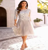 2019 Elegante Boho Mother of the Bride Dresses in pizzo Tulle Kindy Lunghezza 34 maniche lunghe Dress per ospiti abiti da sera corti 2759971