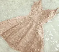 2018 Charming Aline Crystal Crystal Short Homecoming Dressos Novos Apliques de renda Mini espaguete de espaguete Cocktail Dress Summer Summer Party W6885225