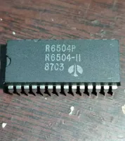 R6504P R6504AP R6504 6504B MOS6504B CHIPS CIRCUITO INTEGRADO PDIP28 CPU antiguo Vintage 8bit Procesador IC Dual2144825