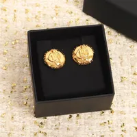 2022 Pinnola di alta qualit￠ Orenatura rotonda in oro in oro 18K placcato per il regalo di gioielli da sposa da donna ha un timbro box PS7653228C