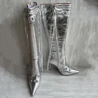 2022 Женские ботинки осень и зима заостренные металлические пряжки на молнии колена женская шпильча