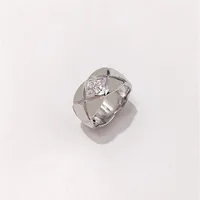 Pure 925 Sterling Silver Couple Designer Ring for Women Men Jewelry Crush Rings Lovers Wedding Fashion Lozenge Engagement Geometric 18262q