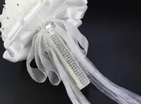 2017 S Rose Artificial Bridal Flowers Bride Bouquet Wedding Bouquet Crystal Ivory Silk Ribbon New Buque de Noiva Cheap 7538048