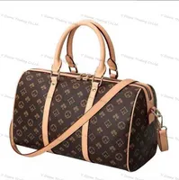 Top mens 55cm large travel luggage bag key and lock men totes leather handbag duffle bag Courrier Shoulder bags Crossbody women handbags Tote