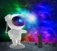 Nachtlichten Galaxy Star Projector Starry Sky Light Astronaut Lamp Home Room Decor Decoratie Slaapkamer Decoratieve armaturen cadeau