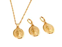 Virgin Mary Jewelry Conjunto da cor da moda cor de ouro masculino de joias de joias inteiras colares de pingente cruzado set7492004