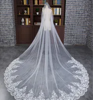 2017 Luxe RoyalCathedral Train 3 meter lange bruids sluiers applique kanten rand met zachte tule witte bruiloft sluiers adellijk huwelijk 5284380