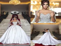 Luxo Bling Dubai Arabic Plus Tamanho Vestidos de noiva Minchas lantejoulas Sweetheart Backless Sweep Country Wedding Dress With Match7204757