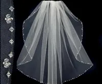 Vata de casamento curto de novo design para o cotovelo da noiva, borda de miçanga simples tule nobre tule uma camada véu de noiva com pente whit4764864