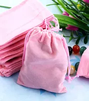 New 100pcs 7x9cm Velvet Drawstring Pouch Jewelry Bag Weekend New Year Birthday Christmas Wedding Party Gift Pouch Bag Christmas Gi8073460