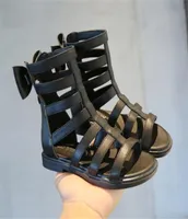 Детские сандалии дизайнерские летние обувь для девочек черно -белая пляж