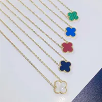 Necklace designer jewelry four Leaf Clover Pendant Necklaces Bracelet Stud Earring Gold Silver Mother of Pearl Green Flower Necklace Link Chain Womens girls