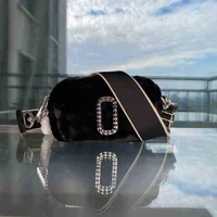مارك جوكوبس حقائب مارك جوكوبس أكياس حقيبة للحمل للنساء عبر الجسم محفظة محفظة جلدية مصممة على الكتف حقائب اليد CQD7 NVU2