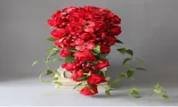 Janevini Vintage Artificial Waterfall Wedding Bouquets Red Roses Flowers Cascading Bridal Bouquet Silk Flower Handmade Brosch Ramo7811412
