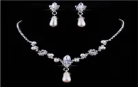 2018 Crystal Drop Perlen Silberschild Halskette Imitation Ohrringe Hochzeit Schmucksets für Brautbrautjungfern Frauen Braut Accesso2067128