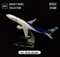 1400 Scale Chile LAN LATAM Airlines Aircraft Model Aviation Diecast Miniature Plane Toys for Children Boys Birthday Gift 220720