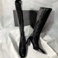 Boots 2022 New Fashion Black Knee High Femmes Boots Designer en cuir chaussure Slim Femmes Chaussures Rock Square Toe Zip Fermeure High Boots J220923