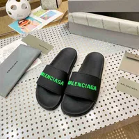 Designer Slipper Balenciga pool slide sandal Slippers b Family Letters Wear Lovers' Non Slip Flip Waterproof Men's and Women's Fashionable S