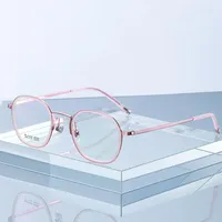 Солнцезащитные очки синий свет блокируют женские очки с рецептом чистого титанового вакуума IP Электрониальное покрытие кожи материал защита кожи самка