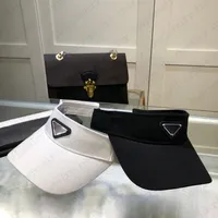 Designer Visors Solid Caps Trendy Hat Leisure Letter Cap Novelty Black and White 2 Colors Design for Man Woman Top Quality