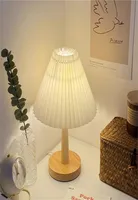 Decorative Objects Figurines Usb Vintage Pleated Lamp Dimmable Korean Table Light with Led Bead White Warm Yellow for Bedroom Livi7720224