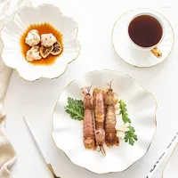 プレートPhnom Penh White Ceramic Dishes and Floral Border Dessert Sushi Plate Square Dinner Tableware Nordic Platos de Cena