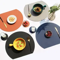 Table Mats 2pcs Insulation Oilproof Leather Placemat Western Food Mat Dining Tableware Pads Bowl Cup Kitchen Accessorie
