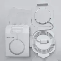 Magsafe av högsta kvalitet 15W Magnetic Qi Fast Wireless Charger Charging Pad Adapter Chargers för iPhone 13 12 11 Pro X Max Magsafing