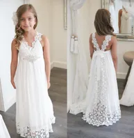 2019 Ny ankomst Boho Flower Girl Dress for Wedding Beach V Neck A Line Spets och Chiffon Kids White Wedding Dresses Custom Made7560432