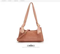 DA238 Womens designer handbag luxury should bag fashion tote purse wallet crossbody bags backpack Small chain Purses shopping1583185