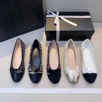 Arrand zapatos casuales diseño de diseñador nuevos zapatos de ballet plano color de boca plana zapatos de cuero de cuero único para mujeres