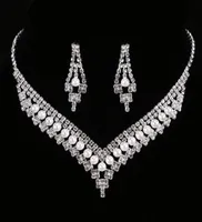 Feis Luxury Diamond Imitation Pearl Multilayer Hollow Out Bride Fashion Accessories Wedding Necklace and Earrings Set27​​02256