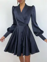 الفساتين غير الرسمية 2022 للسيدات أزياء الشارع مثير مزاج أنيقة ركاب طويل الأكمام كارديجان لباس صلب