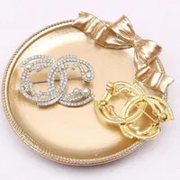 Women Luxury Charm Brand Designer C Letters Diamond Brooch Ladies Pearl Fashion Simple Crystal Rhinestone Brooches Pins Jewelry Accessores Party Gifts