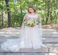 2019 White Ivory Bridal Wedding Waps Jackets Cloaks Lace Off spalla Bridal Bridal Bride Accessori personalizzati Made2412013