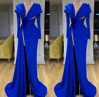 2020 Arabic African Royal Blue Evening Abites Deep V Neck Satin Side Slitt Dress Dress Dress Ruffles Long Sleeve Vestidos de Novia 1486198